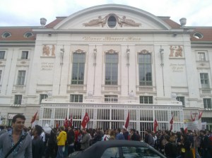 gezi_perk_vienna_support_konzerthaus001